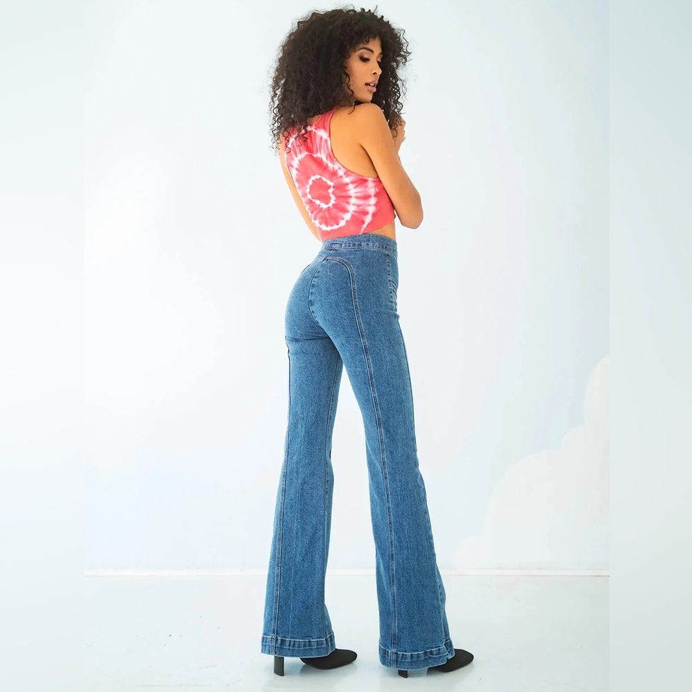 REVICE DENIM ROLLERGIRL FLARES / BLUE CLUE WASH